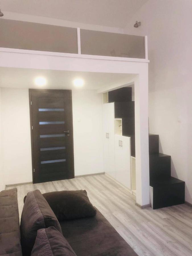 Belvarosi Apartman 3 Мисколк Екстериор снимка