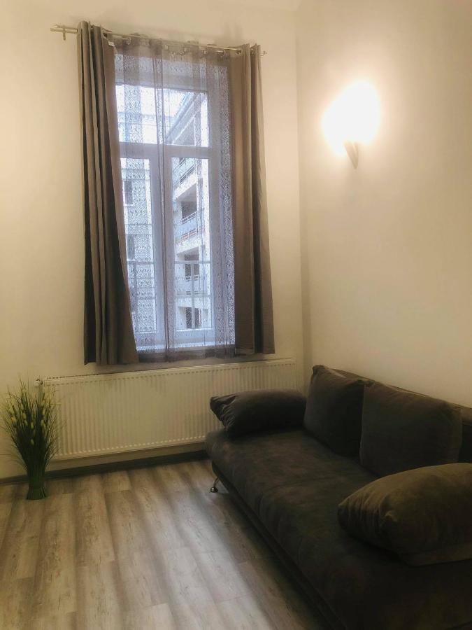 Belvarosi Apartman 3 Мисколк Екстериор снимка